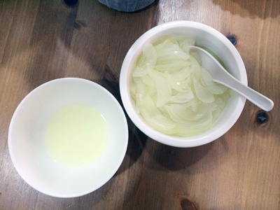 ［電鍋レシピ］台湾流、のどの痛みや咳に効く「甘〜い玉ねぎスープ」を教わりました！