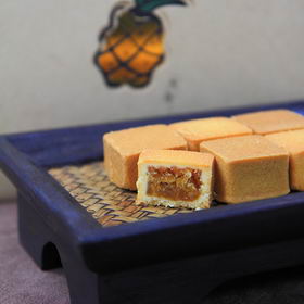 台北アンバサダーホテルのパイナップルケーキ