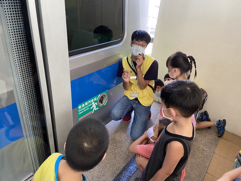 台北メトロ,避難訓練体験,北投,子連れ,捷運北投會館,逃生體驗營